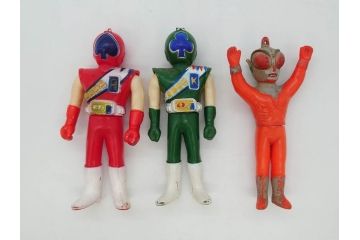 当時物　グレートマジンガー　ゴレンジャー　ロボコン　ウルトラマン　仮面ライダー　ジャッカー電撃隊　フランダースの犬　ソフビ25点セット(円谷プロ、ポピー、石森プロ、タツノコプロ、東映、フィギュア、人形、置物)(R-076867)