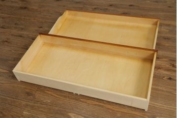 中古　横浜ダニエル(daniel)　アーリーアメリカンシリーズ　気品漂うデザインが魅力のA-102型和タンス(引き出し、衣装盆、和箪笥、衣装箪笥、着物箪笥)(定価約150万円)(R-076878)