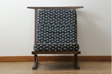 和製ヴィンテージ　小田急ハルク購入　ジョージナカシマ　CN109　CONOID CUSHION　レトロな柄のファブリックが和の雰囲気を高めるコノイドクッションチェア(ジョージ・ナカシマ、リラックスチェア、一人掛けソファ、1Pソファ、椅子、イス、ビンテージ)(R-076883)