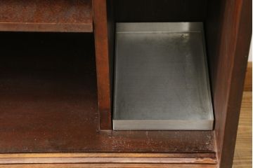 中古　九州民芸家具　和モダンな空間づくりにおすすめ! 舞良戸付きの大振りな下駄箱(シューズボックス、収納棚、戸棚)(R-076886)