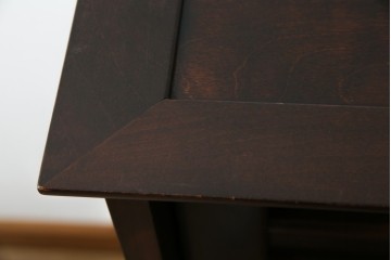 中古　九州民芸家具　和モダンな空間づくりにおすすめ! 舞良戸付きの大振りな下駄箱　(R-076886)