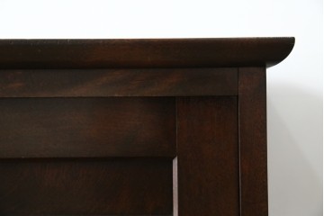 中古　九州民芸家具　和モダンな空間づくりにおすすめ! 舞良戸付きの大振りな下駄箱　(R-076886)