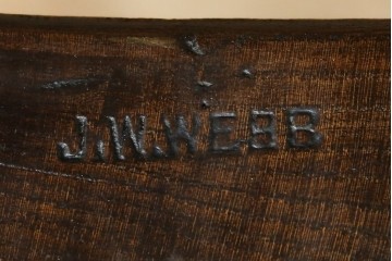 イギリスアンティーク　エルム材　美しい木目が魅力的なダブルボウバックウインザーアームチェア　(R-076887)