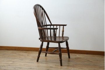 イギリスアンティーク　エルム材　美しい木目が魅力的なダブルボウバックウインザーアームチェア　(R-076887)