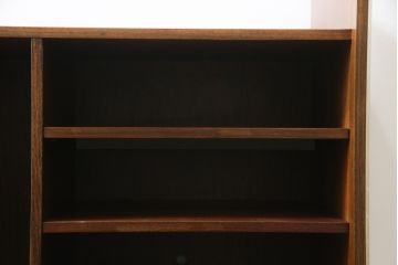 デンマークビンテージ　バング&オルフセン(BANG & OLUFSEN OF DENMARK)　ローズウッド材　シンプルで機能的なデザインが魅力的なオーディオラック(ステレオラック、レコードケース、収納棚、テレビ台、テレビボード、北欧、ヴィンテージ)(R-076889)