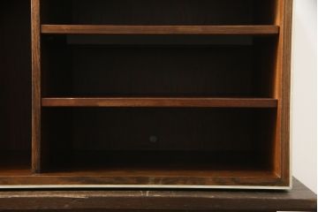 デンマークビンテージ　バング&オルフセン(BANG & OLUFSEN OF DENMARK)　ローズウッド材　シンプルで機能的なデザインが魅力的なオーディオラック(ステレオラック、レコードケース、収納棚、テレビ台、テレビボード、北欧、ヴィンテージ)(R-076889)