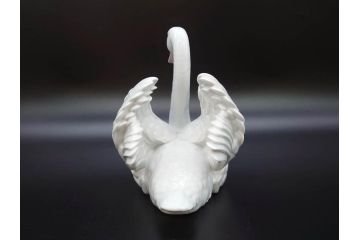 スペイン　リヤドロ　LLADRO　白鳥　フィギュリン(箱なし、陶器人形、置物、オブジェ、スワン、Swan)(R-076902)