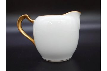 大倉陶園(OKURA、OAC)　オールド大倉　ゴールドライン　シンプルな中にも気品が溢れるティーポット&シュガーポット&クリーマー3点セット(ミルクジャー、ミルクポット、ボンボン入れ、洋食器、白磁、金彩)(R-076904)