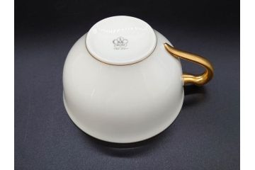 大倉陶園(OKURA、OAC)　オールド大倉　ゴールドライン　ゴールドが凛とした美しさを漂わせるティーカップ&ソーサー5客セット(C&S、洋食器、白磁、金彩)(R-076906)