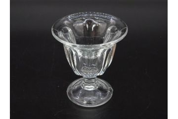 昭和初期　プレスガラス　どこか懐かしいレトロなグラス5客セット(古グラス、和ガラス、スイーツグラス、デザートカップ、リキュールグラス、酒器、硝子、ショット、酒杯、高台)(R-076909)