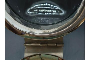 アンティーク雑貨　当時物　アルミ蓋　独特なフォルムが魅力のガラス瓶(ガラスビン、菓子瓶、硝子、フタ付き、小物入れ、ディスプレイ雑貨、古道具、店舗什器、駄菓子屋さん)(R-076911)