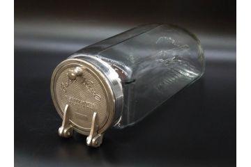 アンティーク雑貨　色々な用途があるガラス瓶(ガラスビン、菓子瓶、たばこ瓶、タバコ瓶)(R-076912)