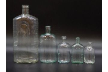 大正〜昭和初期　どこか懐かしい気持ちになるボトル瓶5点セット(ガラスビン、ガラス瓶、硝子、薬瓶、花瓶、花入、花器)(R-076917)