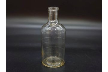 大正〜昭和初期　気泡が味わい深いボトル瓶5点セット(ガラスビン、ガラス瓶、硝子、薬瓶、花瓶、花入、花器)(R-076943)