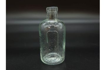 大正〜昭和初期　歴史を重ねた趣のあるボトル瓶5点セット(ガラスビン、ガラス瓶、硝子、薬瓶、花瓶、花入、花器)(R-076945)