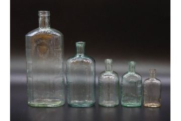 大正〜昭和初期　落ち着いた佇まいのボトル瓶5点セット(ガラスビン、ガラス瓶、硝子、薬瓶、花瓶、花入、花器)(R-076946)