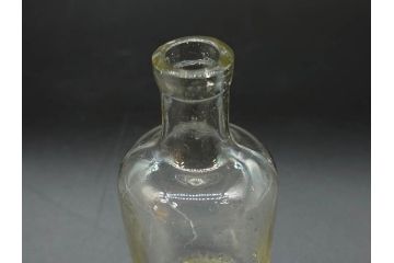 大正〜昭和初期　レトロな雰囲気を盛り上げるボトル瓶5点セット(ガラスビン、ガラス瓶、硝子、薬瓶、花瓶、花入、花器)(R-076947)