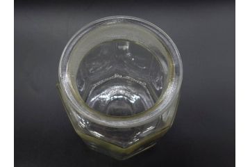 昭和レトロ　ノスタルジックな雰囲気を纏った蓋付きガラス瓶3個セット(八角、キャニスター、ガラスビン、硝子、菓子瓶、フタ付き)(R-076949)