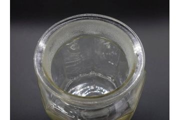 昭和レトロ　お部屋のアクセントになる蓋付きガラス瓶5個セット(八角、キャニスター、ガラスビン、硝子、菓子瓶、フタ付き)(R-076950)