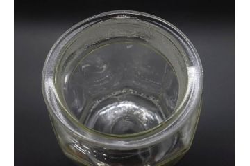 昭和レトロ　お部屋のアクセントになる蓋付きガラス瓶5個セット(八角、キャニスター、ガラスビン、硝子、菓子瓶、フタ付き)(R-076950)