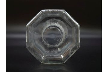 昭和レトロ　お部屋のアクセントになる蓋付きガラス瓶5個セット(八角、キャニスター、ガラスビン、硝子、菓子瓶、フタ付き)(R-076950)