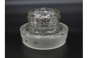 昭和レトロ　お部屋のアクセントになる蓋付きガラス瓶5個セット(八角、キャニスター、ガラスビン、硝子、菓子瓶、フタ付き)(R-076950)