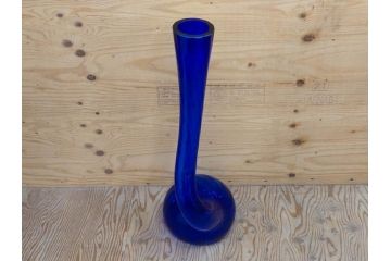 昭和レトロ　特大　ユニークなフォルムが目を惹くアクセントになるフラワーベース(スウィングベース、花瓶、花入れ、花器、オブジェ、ホームインテリア、ディスプレイ、ブルー)(R-076962)