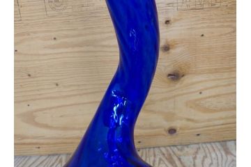 昭和レトロ　特大　ユニークなフォルムが目を惹くアクセントになるフラワーベース(スウィングベース、花瓶、花入れ、花器、オブジェ、ホームインテリア、ディスプレイ、ブルー)(R-076962)