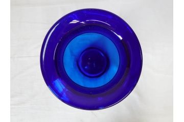 昭和レトロ　鮮やかなブルーが空間のアクセントになるフラワーベース(花瓶、花入れ、花器、オブジェ、ホームインテリア、ディスプレイ、ブルー)(R-076987)