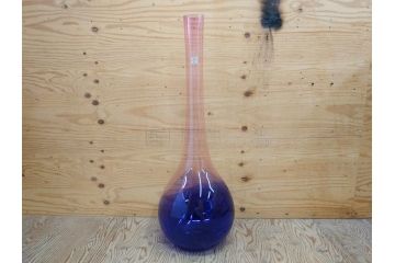 昭和レトロ　特大　グラデーションが美しいフラワーベース(花瓶、花入れ、花器、オブジェ、ホームインテリア、ディスプレイ、ブルー、ピンク、アートガラス)(R-076988)