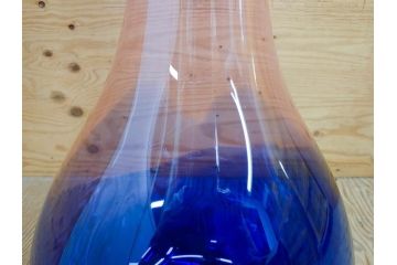 昭和レトロ　特大　グラデーションが美しいフラワーベース(花瓶、花入れ、花器、オブジェ、ホームインテリア、ディスプレイ、ブルー、ピンク、アートガラス)(R-076988)