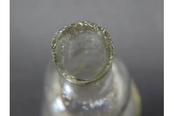 戦前　当時物　瓢箪型　気泡や絶妙なフォルムが味わいのあるニッキ水瓶5個セット(豆ガラス、ちびニッキ水、ガラス容器、駄菓子屋ビン、ペロペロ、レトロガラス、一輪挿し、ひょうたん)(R-076989)