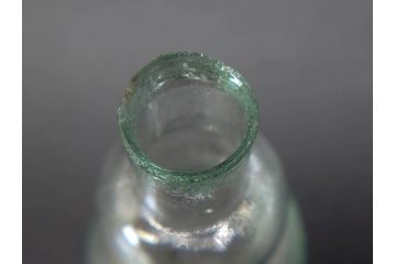 戦前　当時物　瓢箪型　気泡や絶妙なフォルムが味わいのあるニッキ水瓶5個セット(豆ガラス、ちびニッキ水、ガラス容器、駄菓子屋ビン、ペロペロ、レトロガラス、一輪挿し、ひょうたん)(R-076989)