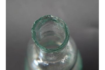 戦前　当時物　瓢箪型　気泡や絶妙なフォルムが味わいのあるニッキ水瓶5個セット(豆ガラス、ちびニッキ水、ガラス容器、駄菓子屋ビン、ペロペロ、レトロガラス、一輪挿し、ひょうたん)(R-076991)