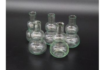 戦前　当時物　瓢箪型　気泡や絶妙なフォルムが味わいのあるニッキ水瓶5個セット(豆ガラス、ちびニッキ水、ガラス容器、駄菓子屋ビン、ペロペロ、レトロガラス、一輪挿し、ひょうたん)(R-076992)