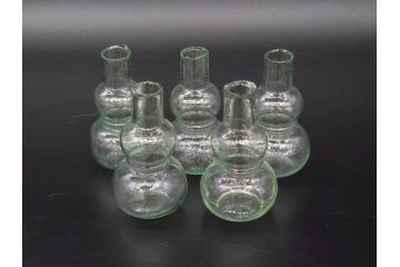 戦前　当時物　瓢箪型　気泡や絶妙なフォルムが味わいのあるニッキ水瓶5個セット(豆ガラス、ちびニッキ水、ガラス容器、駄菓子屋ビン、ペロペロ、レトロガラス、一輪挿し、ひょうたん)(R-076992)