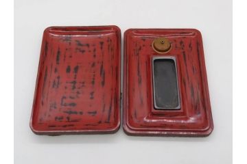 明治〜大正期　漆芸家　金城一国斎　桐製　鎌倉彫　根来塗り　糸瓜紋　高盛絵　へちまの彫りが目を引く木製の硯箱(水滴、水指し、書道具、小箱、木箱、ヘチマ)(R-076995)