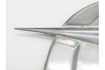 当時物　希少品　日本国有鉄道　国鉄バス　つばめマーク　エンブレム2点セット(左向き、シンボルマーク、ヘッドマーク、プレート、看板、スワローマーク)(R-076997)