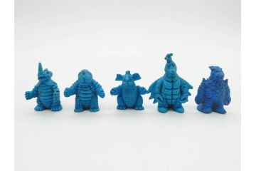 当時物　昭和レトロ　ポピー　怪獣　ウルトラマン　大量　消しゴム等130個セット(円谷プロ、東宝、ウルトラ兄弟、キングジョー、カネゴン、バルタン星人、怪獣ケシゴム、ガシャポン、ガチャガチャ、フィギュア、おもちゃ、オモチャ、玩具)(R-077001)
