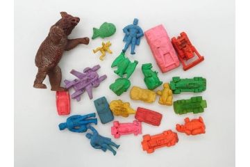 当時物　昭和レトロ　ポピー　仮面ライダー　ルパン三世　ど根性ガエル　無敵ロボ トライダーG7　怪獣　ガン消し　大量　消しゴム等456個セット(モンキーパンチ、石森プロ、少年ジャンプ、メカゴジラ、バットマン、ドラえもん、東宝、ガシャポン、ガチャガチャ、フィギュア、おもちゃ、オモチャ、玩具)(R-077003)