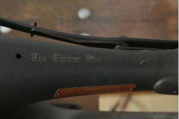 ジャンク品　和製アンティーク　中島ミシン　CIRDAR(サーダー) TF-3S　靴用　厚地専用機　腕ミシン　足踏みミシン(ミシンテーブル、ミシン台、工業用ミシン、ディスプレイ、SINGER、シンガー、18型)(R-077014)