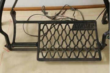 ジャンク品　和製アンティーク　中島ミシン　CIRDAR(サーダー) TF-3S　靴用　厚地専用機　腕ミシン　足踏みミシン(ミシンテーブル、ミシン台、工業用ミシン、ディスプレイ、SINGER、シンガー、18型)(R-077014)