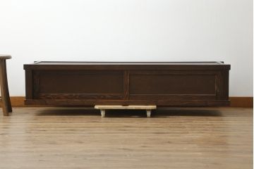 中古　美品　国産民芸家具　タモ材　上質な和の空間づくりにおすすめの水屋箪笥ローボード(テレビボード、テレビ台、リビングボード、サイドボード、収納棚、戸棚)(R-077017)