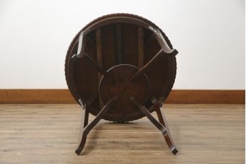 イギリスアンティーク　Lloyd's Antiques(ロイズ・アンティークス)取り扱い　マホガニー材　洗練された佇まいが魅力的なサイドテーブル(ラウンドテーブル、コーヒーテーブル、花台、飾り台、英国)(R-077019)