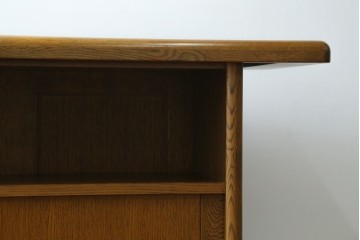中古　希少な廃盤品　IDC大塚家具取り扱い　起立木工　ナラ材　メッペルシリーズ　キャスター付きバーカウンター　(R-077023)