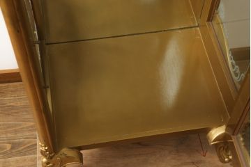中古　イタリア製　ゴールドカラーが存在感を放つアンティーク調のキュリオケース(キャビネット、ガラスケース、ショーケース、飾り棚、陳列棚、店舗什器)(R-077041)