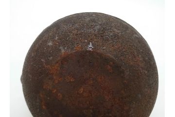 時代物　釜師　高木治良兵衛　銀摘み　ころんとしたフォルムがあたたかみを感じる姥口平丸鉄瓶(湯沸、湯瓶、茶道具、茶器、共箱付き、木治良兵衛)(R-077057)