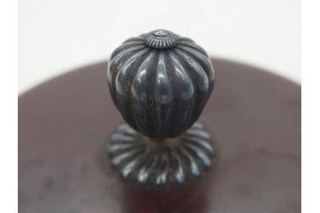 時代物　釜師　高木治良兵衛　銀摘み　ころんとしたフォルムがあたたかみを感じる姥口平丸鉄瓶(湯沸、湯瓶、茶道具、茶器、共箱付き、木治良兵衛)(R-077057)