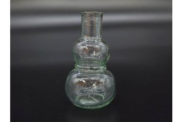 戦前　当時物　瓢箪型　気泡や絶妙なフォルムが味わいのあるニッキ水瓶5個セット(豆ガラス、ちびニッキ水、ガラス容器、駄菓子屋ビン、ペロペロ、レトロガラス、一輪挿し、ひょうたん)(R-077058)