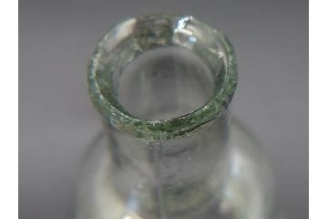 戦前　当時物　瓢箪型　気泡や絶妙なフォルムが味わいのあるニッキ水瓶5個セット(豆ガラス、ちびニッキ水、ガラス容器、駄菓子屋ビン、ペロペロ、レトロガラス、一輪挿し、ひょうたん)(R-077059)